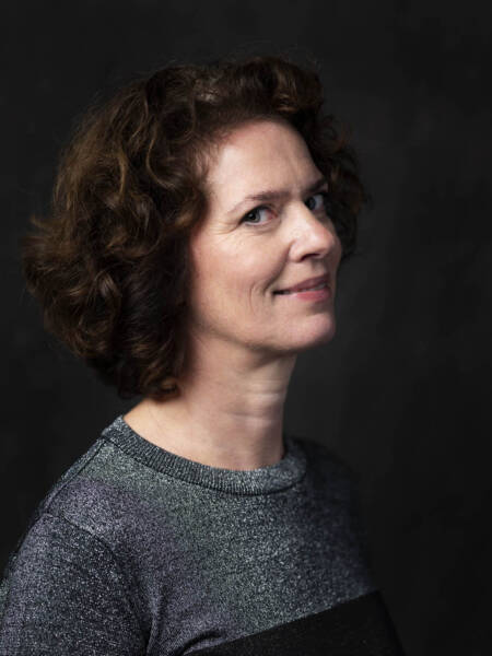 Claudia Schutter